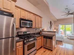 215 Clinton St APT 3L, Hoboken, NJ 07030