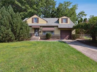 26221 Parklane Dr, Euclid, OH