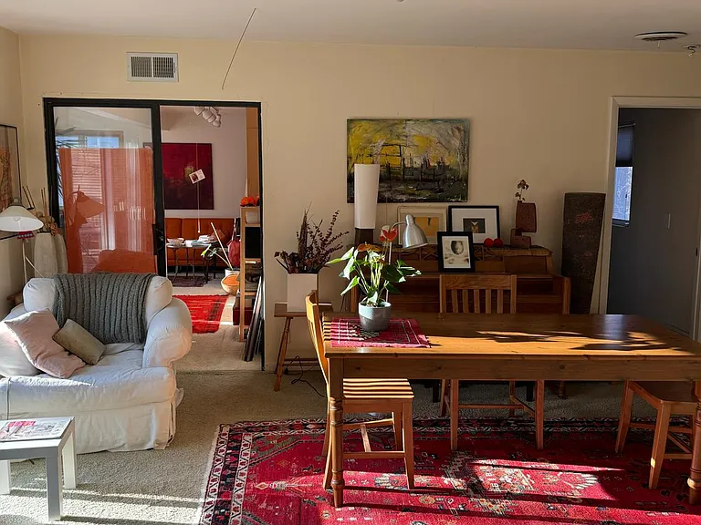 1334 Orkney Dr — Photo 2