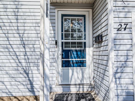 4th image of 90 Mooregate Cres