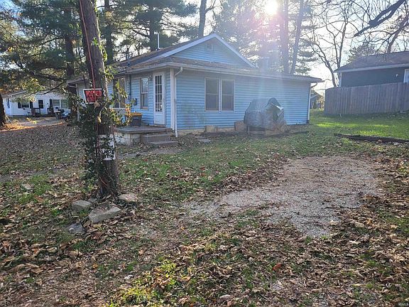 2nd image of 1200 W Cottage Grove Ave