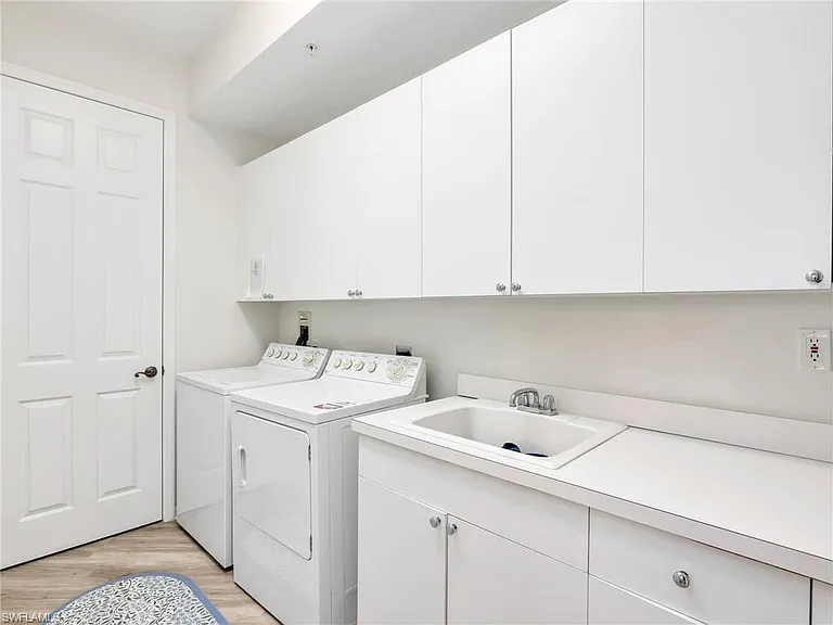 400 Flagship Dr #302 — Photo 30