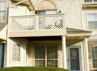 203 Foxmeadow Dr BUILDING 2, Royersford, PA 19468
