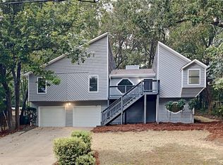 3275 Revere Cir, Snellville, GA