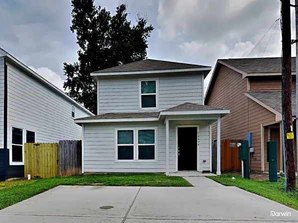 16696 E Ivanhoe, Montgomery, TX 77316