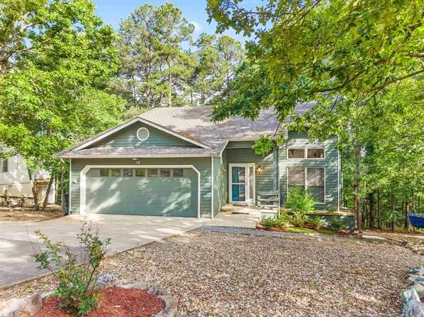 14 Balenciaga Way, Hot Springs Village, AR 71909