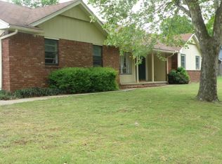 506 Ridgeview Dr, Claremore, OK 74017