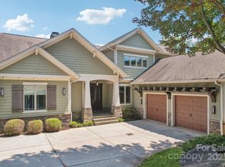 3229 Lake Pointe Dr, Belmont, NC 28012