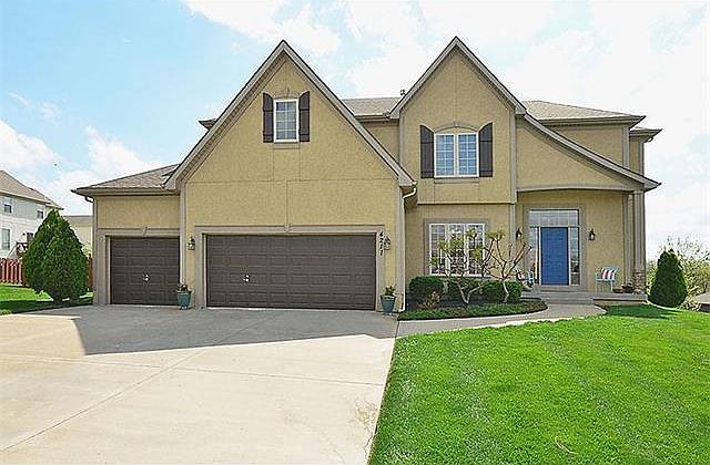1st image of 4211 NE 95th St