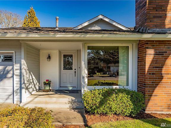 2nd image of 7613 90th Ave SW