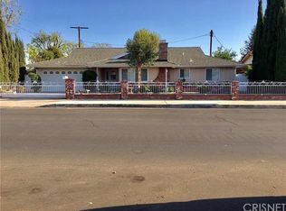 22044 Hiawatha St, Chatsworth, CA 91311