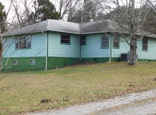 8018 Strawberry Plains Pike, Knoxville, TN 37924