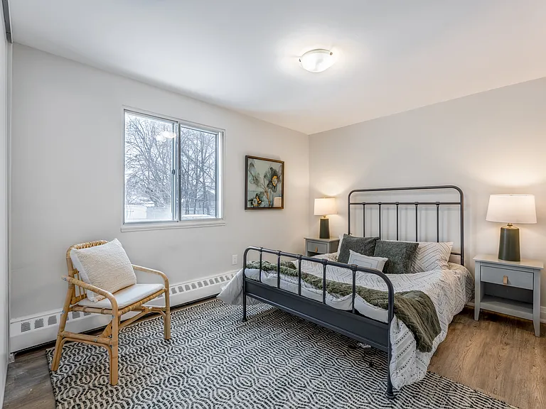 20 Elizabeth St N #1007 — Photo 5