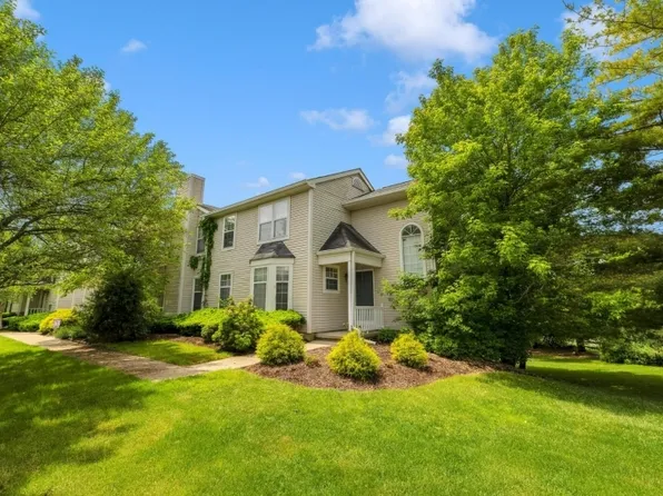 22 Grosbeak Dr, Allamuchy Twp., NJ 07840