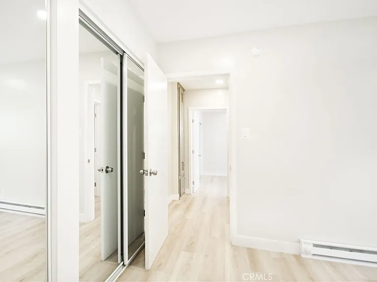 2027 Vista Del Mar St #6 — Photo 18