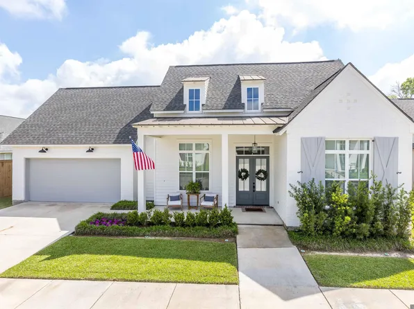 10045 Clarks Ferry, Baton Rouge, LA 70817