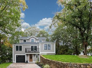 24 Kimlo Rd, Wellesley, MA 02481