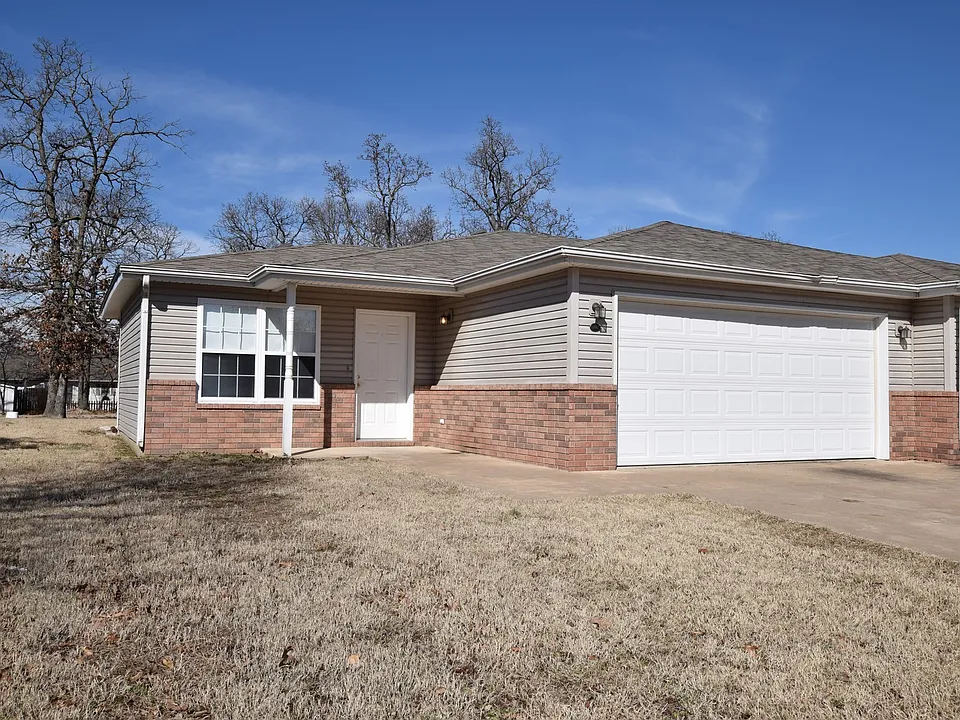 1714 Redbud