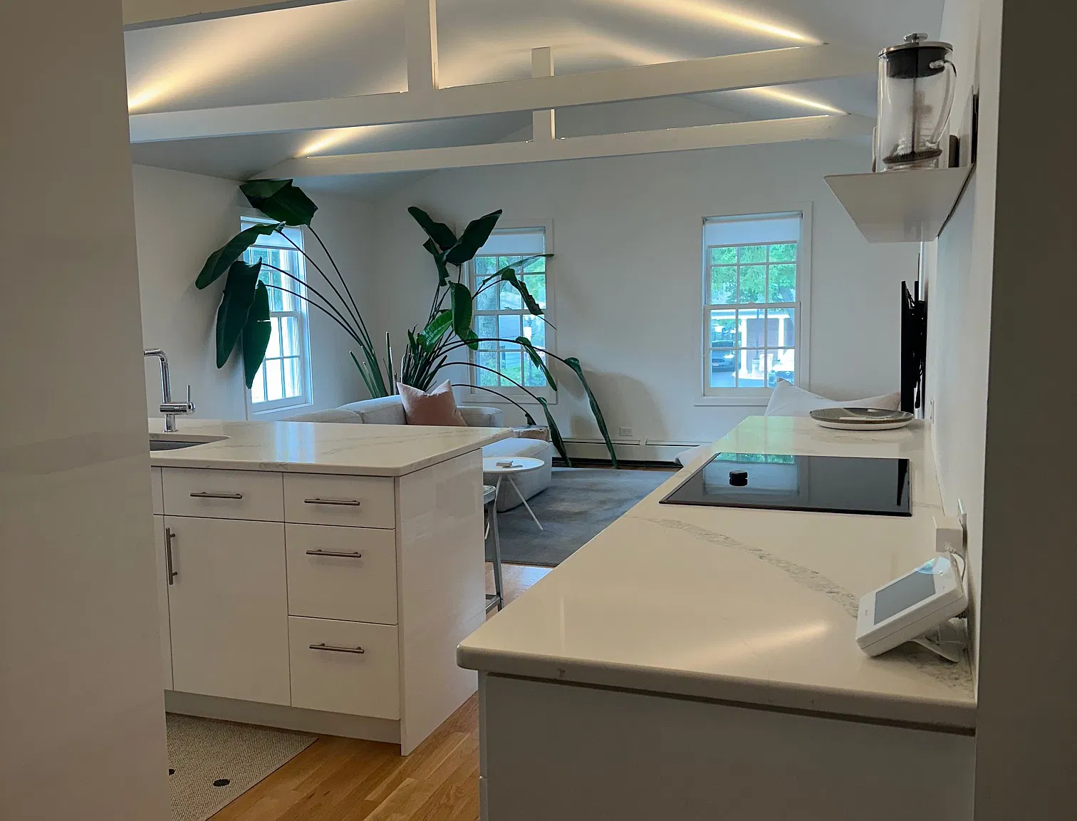 Village Loft Living At Its Finest — Photo 4