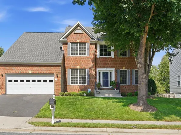 38 Saint Adams Dr, Stafford, VA 22556