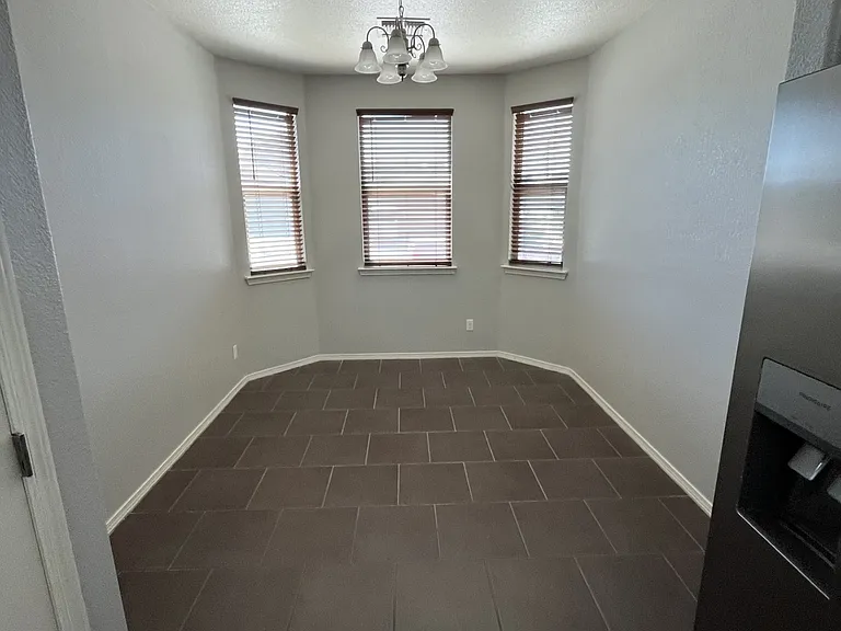 13145 Saker Dr — Photo 5
