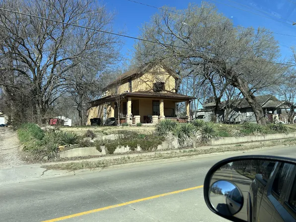 1709 N Kansas Ave, Topeka, KS 66608