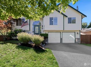 10716 211th Avenue Ct E, Bonney Lake, WA 98391