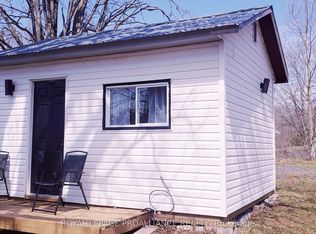 1023 Brewers Rd, Central Frontenac, ON K0H 2P0