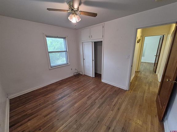 4th image of 215 6th Street