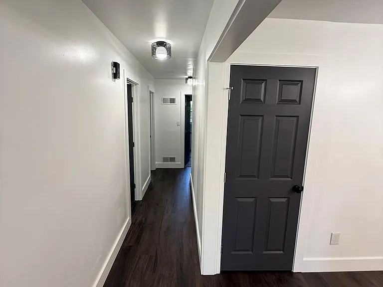 135 Grandview Ave — Photo 39