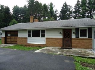 411 Forest Rd, Wallkill, NY 12589