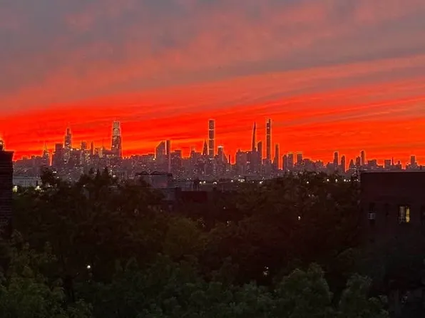 79-10 34th Avenue image 17 of 17