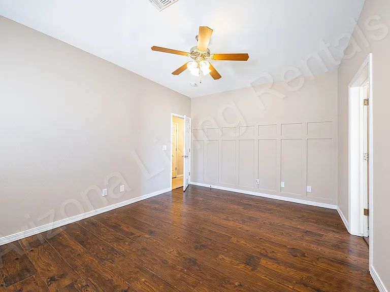 2085 Alan Ladd Dr — Photo 7