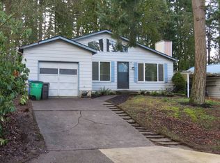 5334 SW Vacuna St, Portland, OR 97219