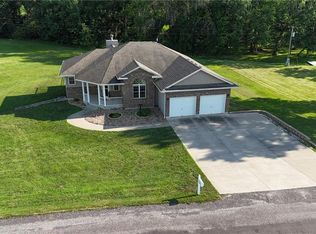 138 SW 95th Rd, Warrensburg, MO 64093