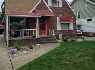 7903 Spring Garden Rd, Parma, OH 44129