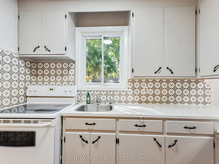 499 Krug St — Photo 13