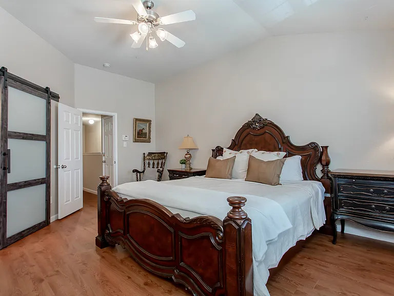 1173 Landon Ln — Photo 21