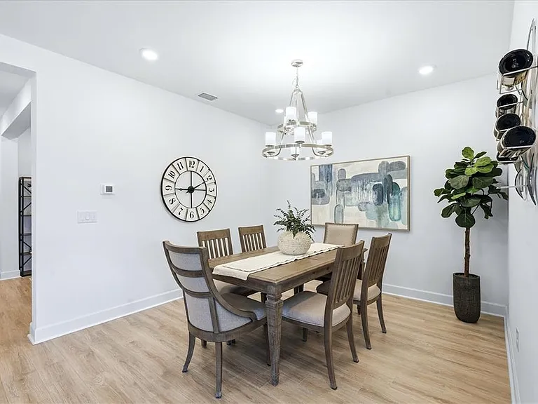 4733 Tortona Ct — Photo 15