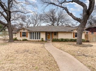 6109 N Jim Miller Rd, Dallas, TX 75228