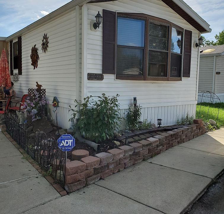 1st image of 26023 Lori St
