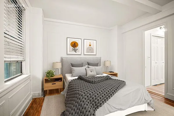 Sold by Sotheby's International Realty | media 11