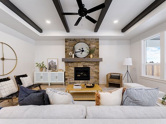 7th image of this home