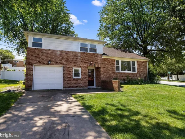 2422 Wharton Rd, York, PA 17402