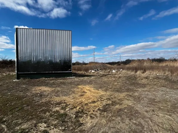 0 W College St, Energy, IL 62933