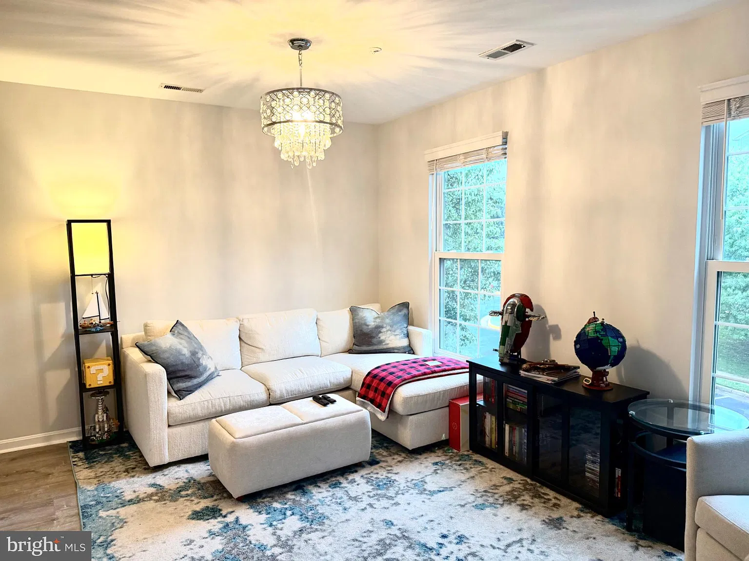 2 bed, 2.5 bath, 1204 sqft, $2,600 — Photo 2