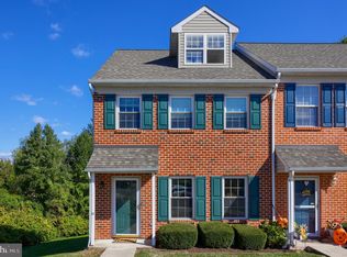 14 Charlemont Ct, Reading, PA 19607