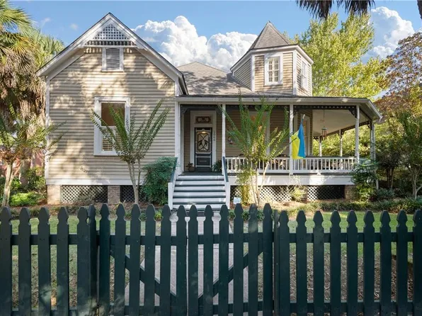 1066 Church St, Mobile, AL 36604