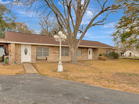 3rd image of 1840 Loop 522