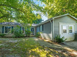 916 Fluvanna Rd, Newport News, VA 23601